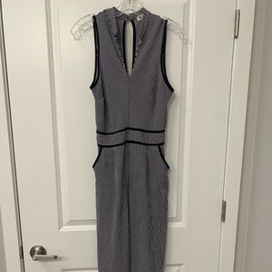 Monteau Los Angeles Sleeveless Jumpsuit